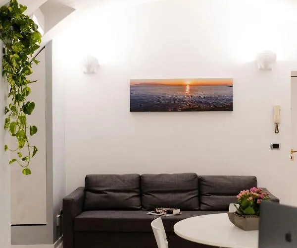 Partenope House Mare * Naples