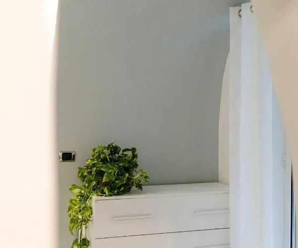 Partenope House Mare Naples
