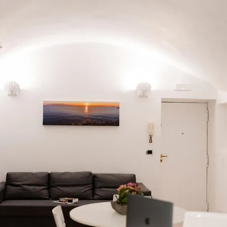 Partenope House Mare * Neapol
